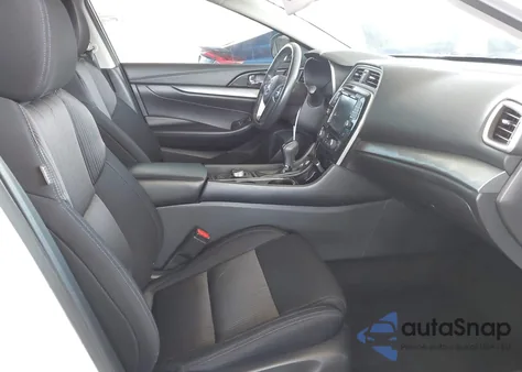 2017 Nissan Maxima 3.5 S из США, поврежденный, VIN 1N4AA6AP0HC439229